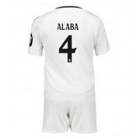 Real Madrid David Alaba #4 Replika babykläder Hemmaställ Barn 2024-25 Kortärmad (+ korta byxor)